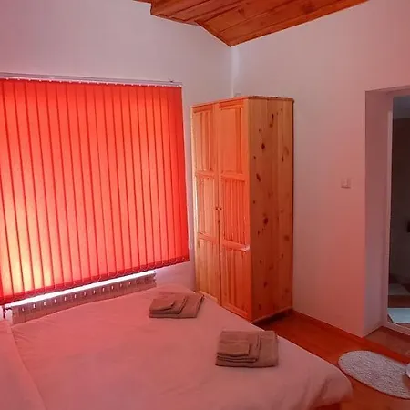 джамбазови Sarnica