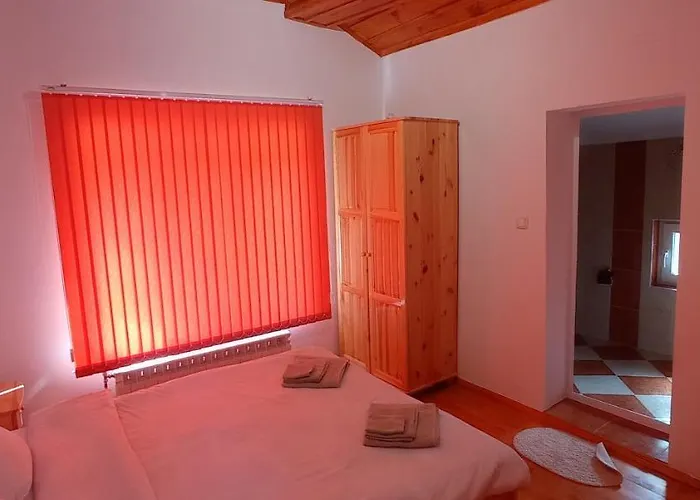 джамбазови Sarnica